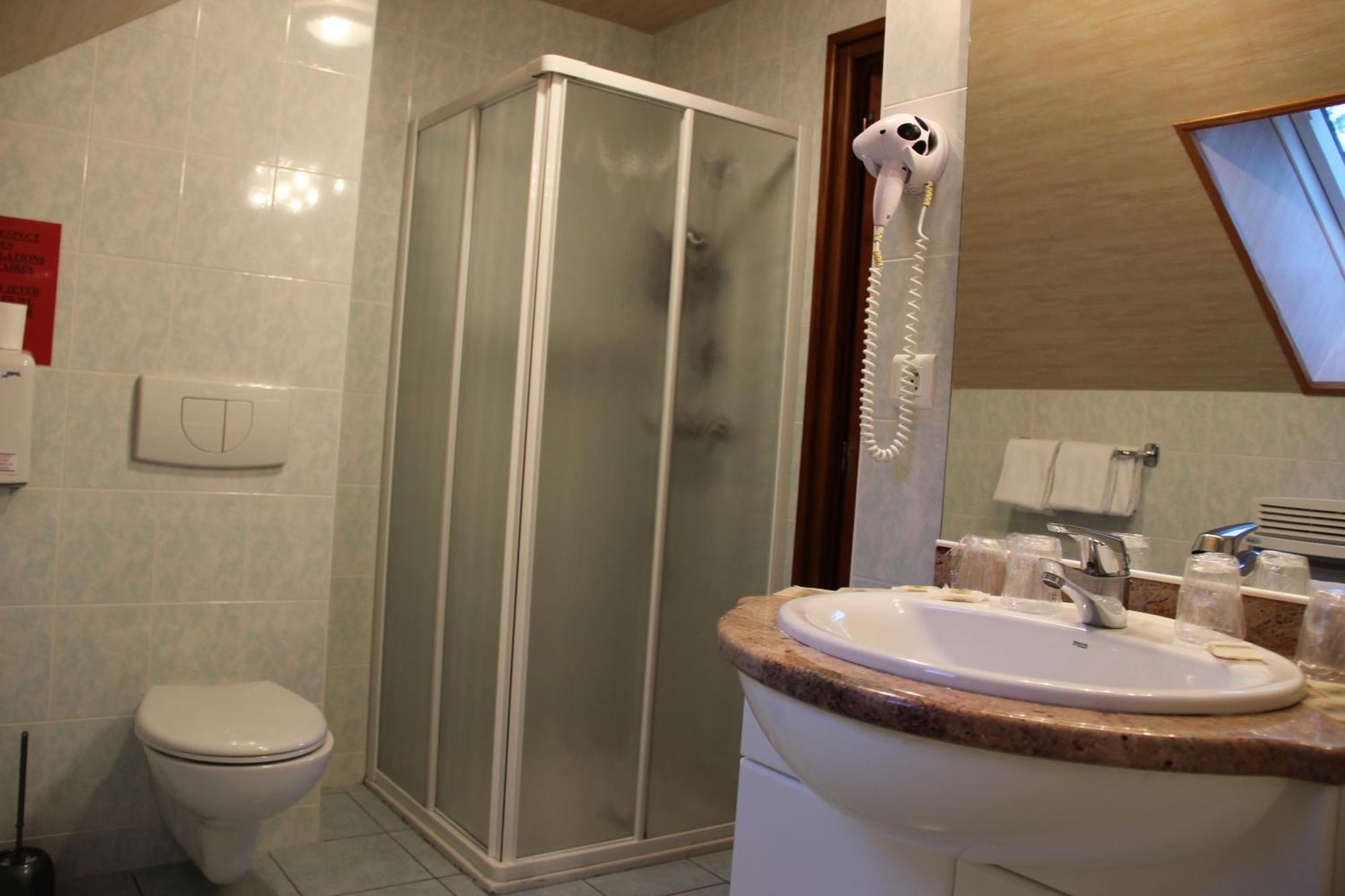 Hotel Restaurant Logis La Meridienne Anglards de Saint Flour Номер фото