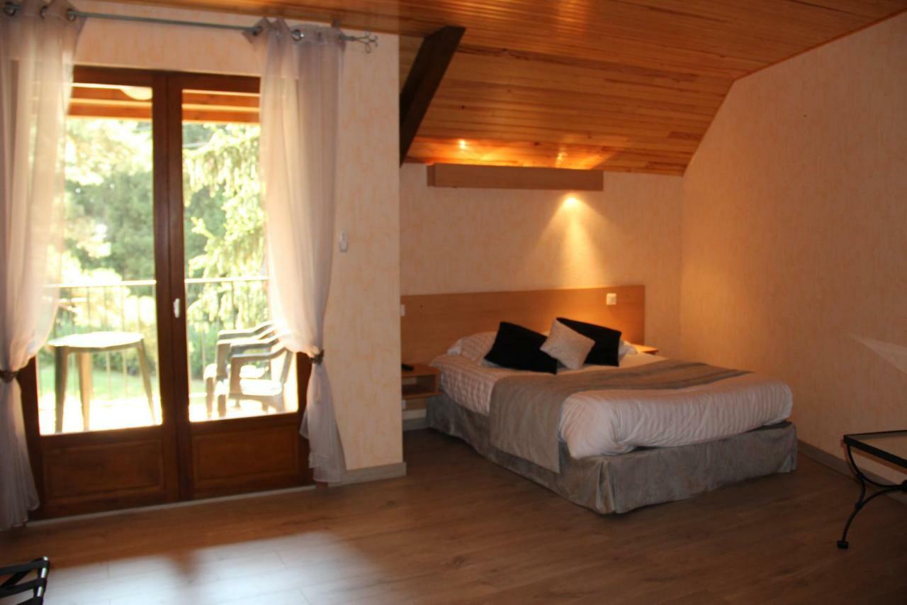 Hotel Restaurant Logis La Meridienne Anglards de Saint Flour Экстерьер фото